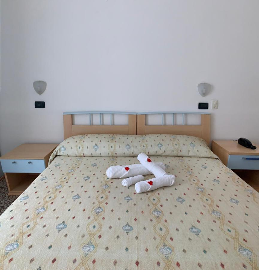 Hotel Del Vecchio 리미니 외부 사진